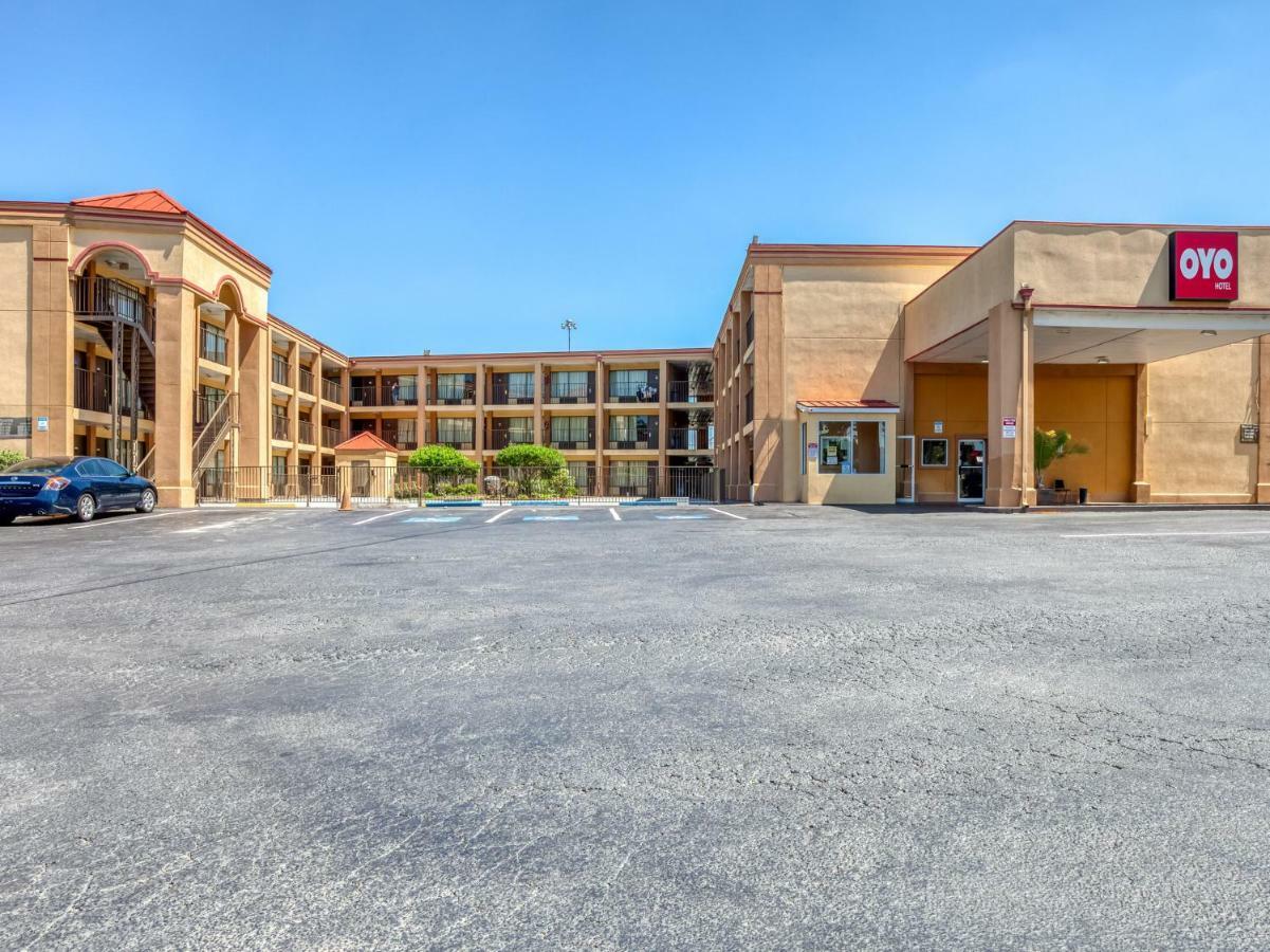 Oyo Hotel Decatur I-20 East & Wesley Club Dr Exterior photo